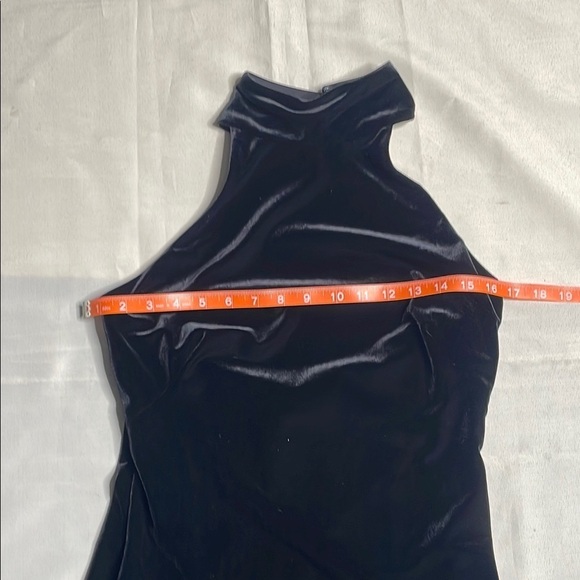 RALPH LAUREN Elegant Black Velvet Halter Dress - Picture 8 of 12